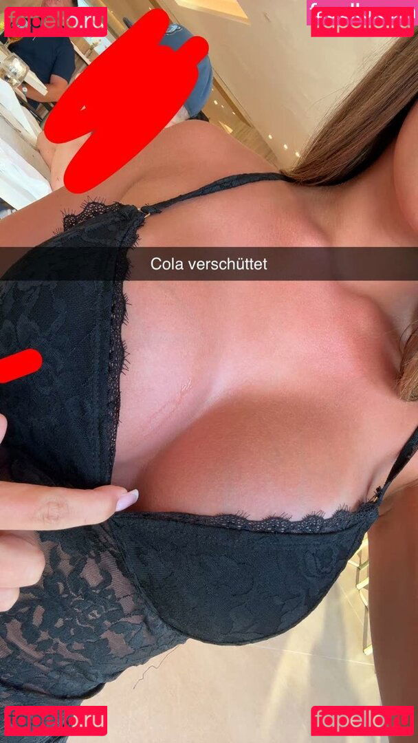 Helenaakln / HelenaklnStreamt / helenakln Onlyfans Photo Gallery 