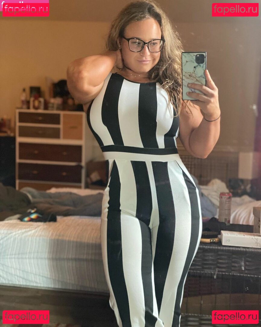 Jordynne Grace / JordynneGrace / themusclemommy Onlyfans Photo Gallery 