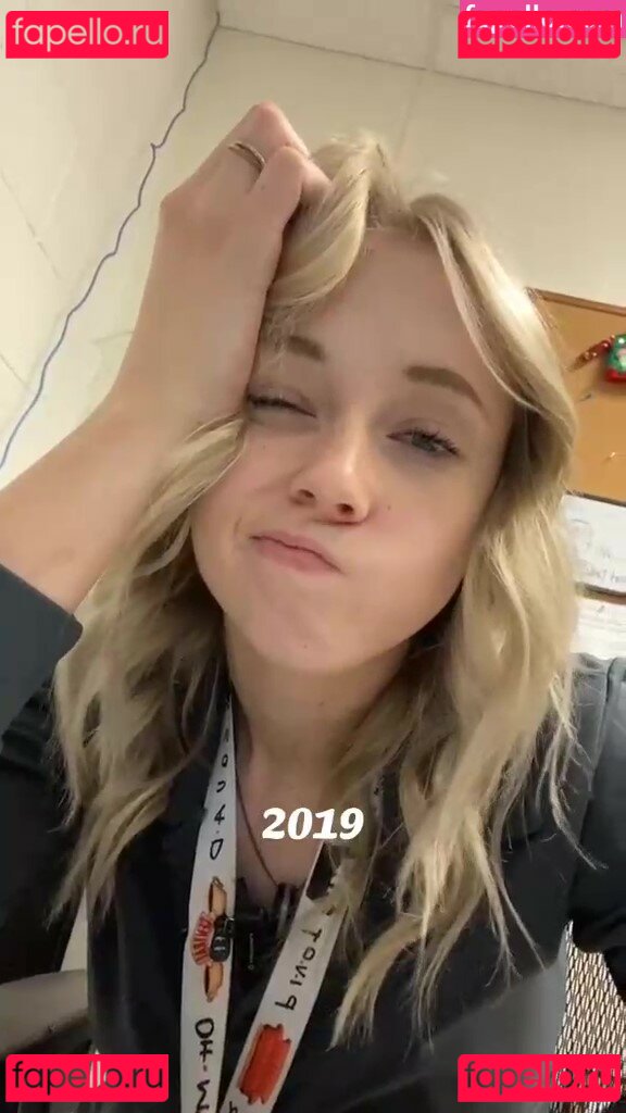 Kira_Graceeee Nude Onlyfans Photo 33