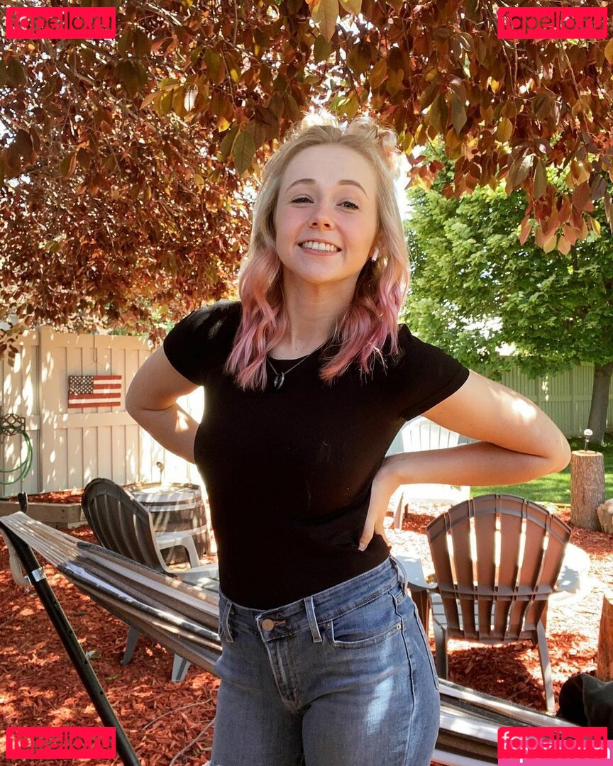 Kira_Graceeee Nude Onlyfans Photo 25