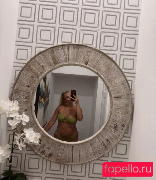 Cayla Vander Baan Nude Onlyfans Photo 4