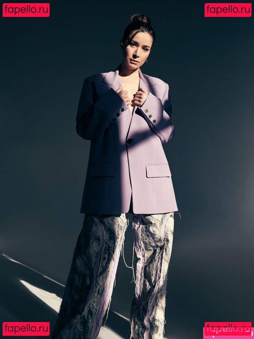 Elizabeth Dulau / elizabethdulau Onlyfans Photo Gallery 