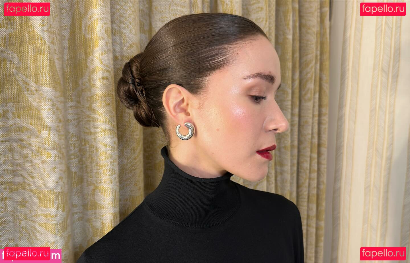 Elizabeth Dulau / elizabethdulau Onlyfans Photo Gallery 