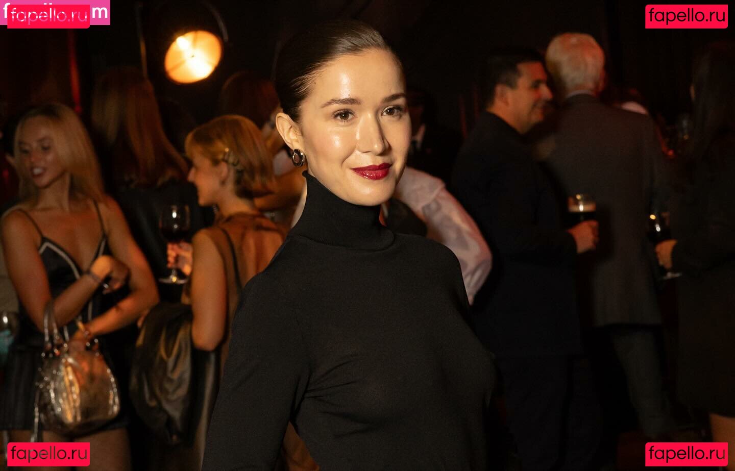 Elizabeth Dulau / elizabethdulau Onlyfans Photo Gallery 