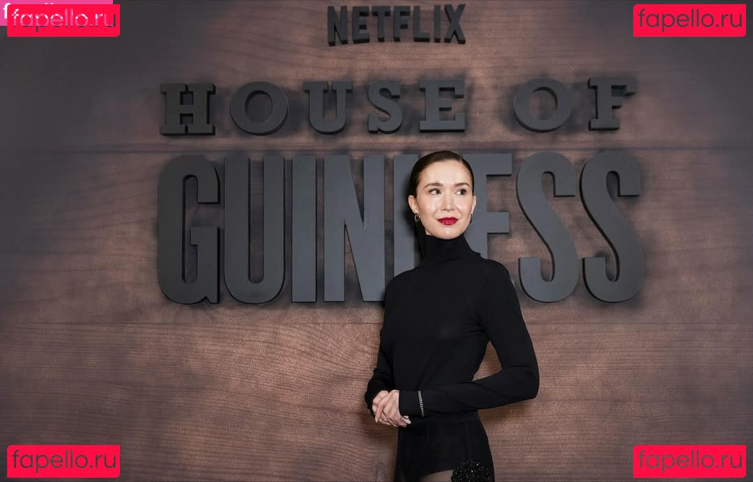 Elizabeth Dulau / elizabethdulau Onlyfans Photo Gallery 