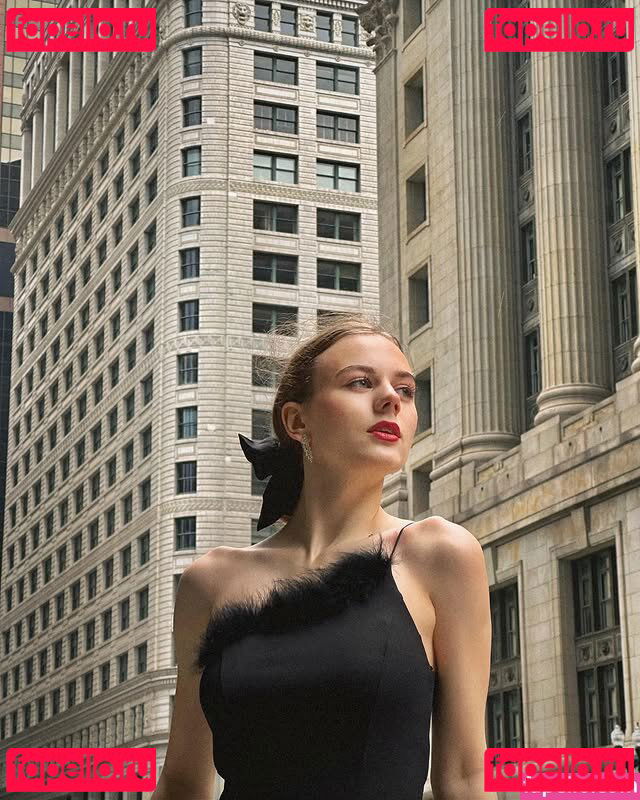 Mariia Hapii / mariiahapii / melenamariarya Onlyfans Photo Gallery 