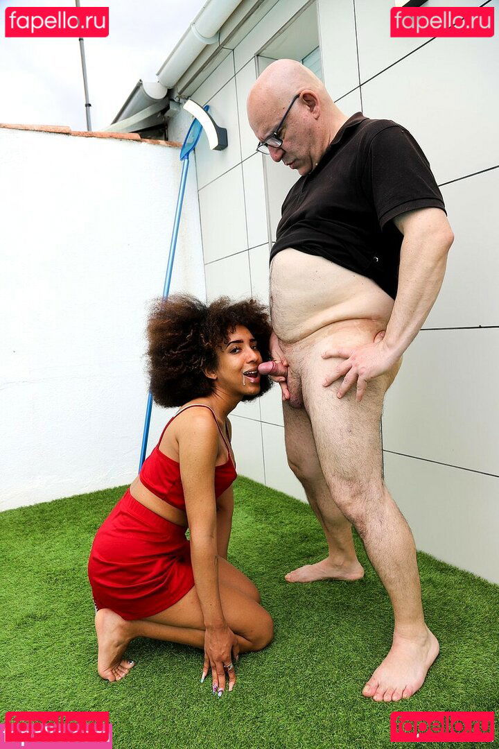 lunablack Onlyfans Photo Gallery 