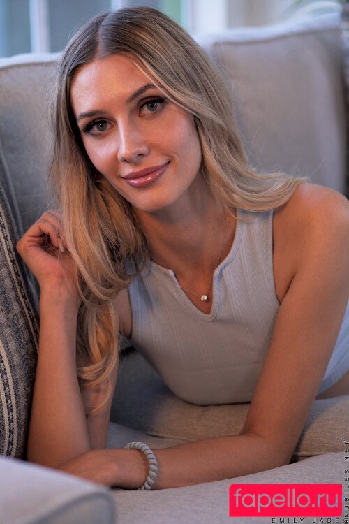 emily.jade.official Nude Onlyfans Photo 46