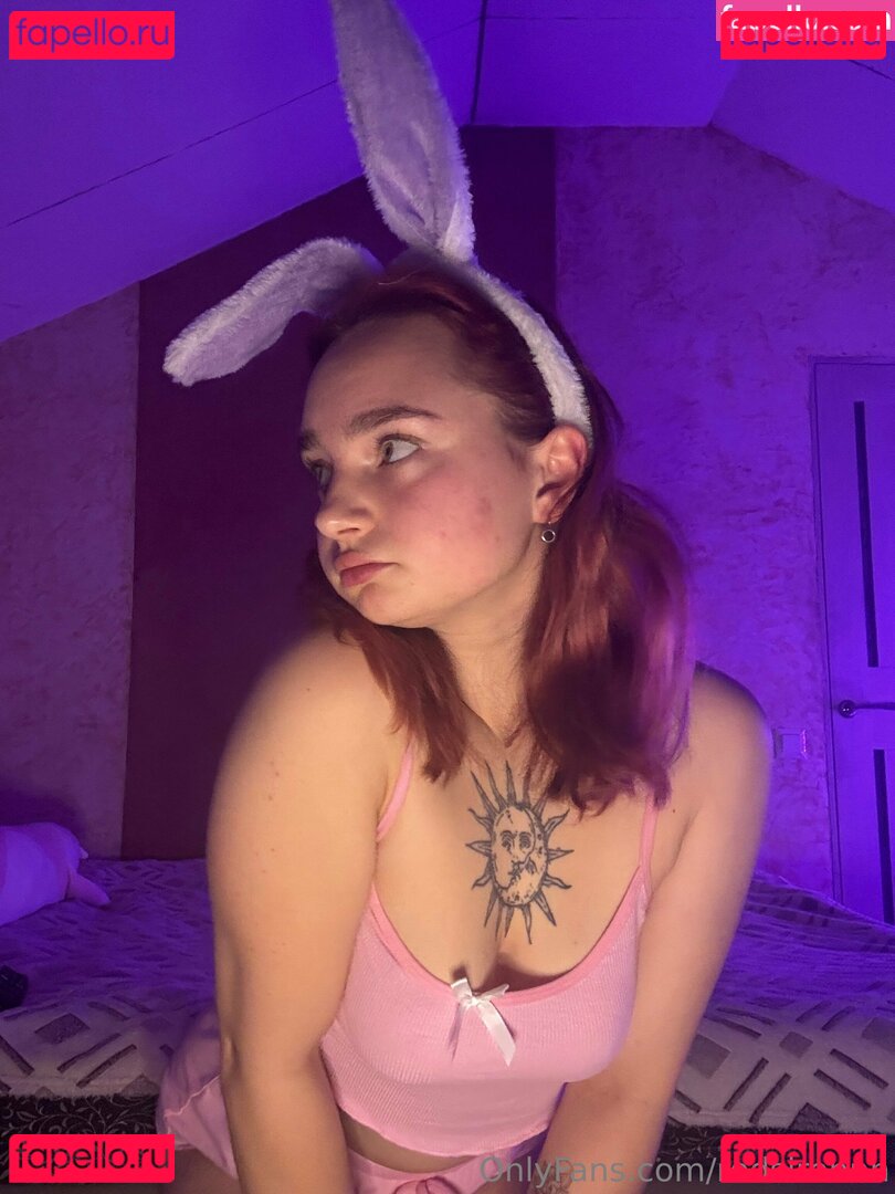 redsirennn Onlyfans Photo Gallery 