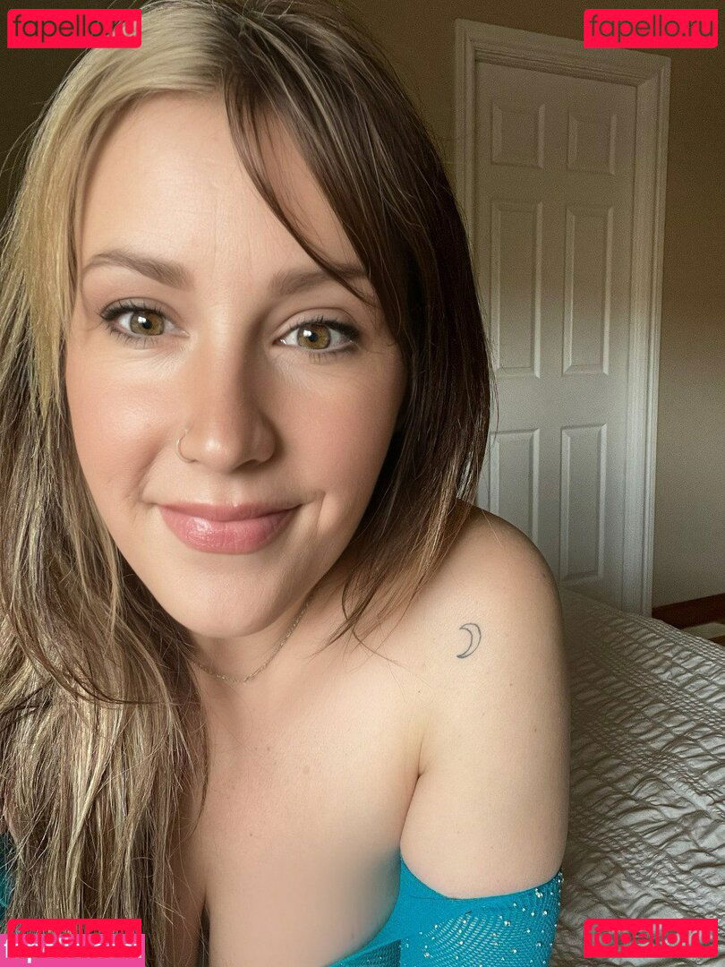 itsphoenixmoon / phoenixmoon Onlyfans Photo Gallery 