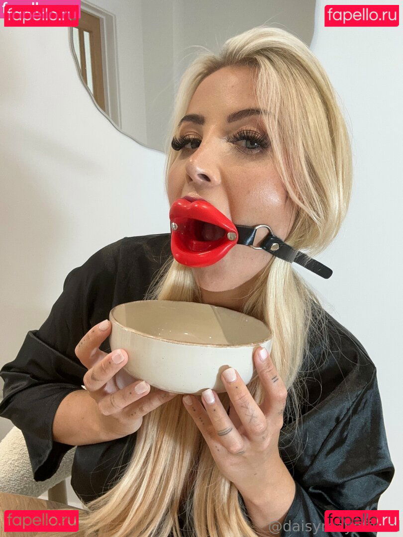 daisymay093_ / daisymayofficial Onlyfans Photo Gallery 