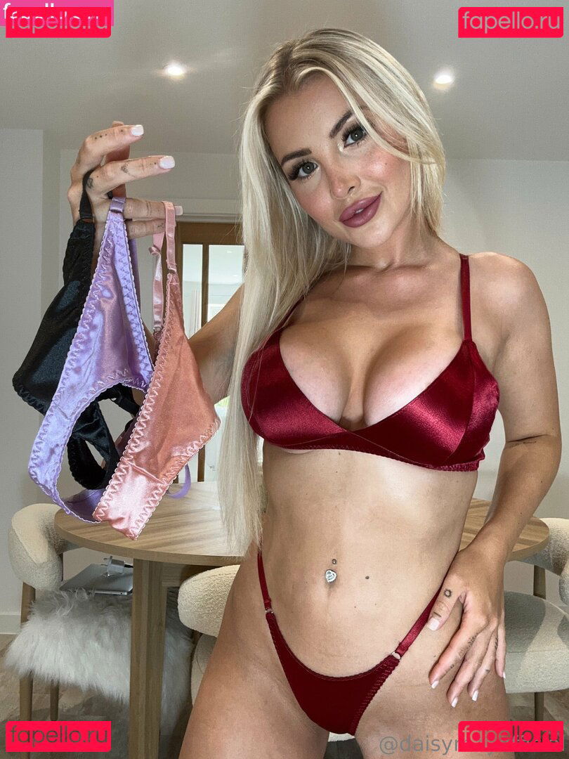 daisymay093_ / daisymayofficial Onlyfans Photo Gallery 