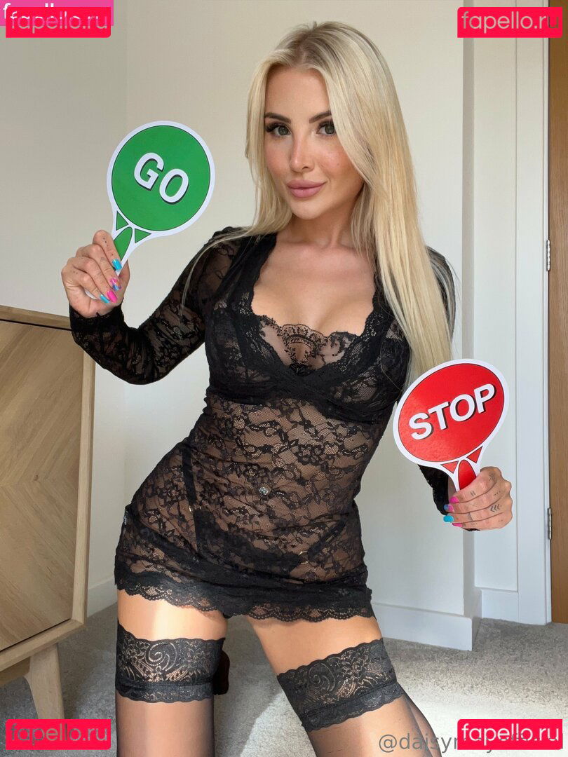 daisymay093_ / daisymayofficial Onlyfans Photo Gallery 