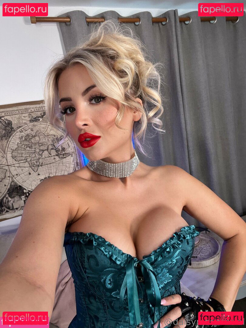 daisymay093_ / daisymayofficial Onlyfans Photo Gallery 