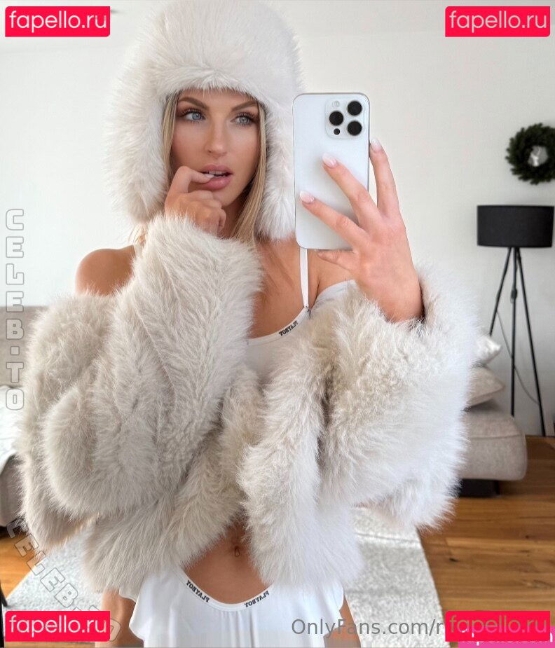 Ricarda Wolf / ricarda_girl / ricardaa.wlf Onlyfans Photo Gallery 