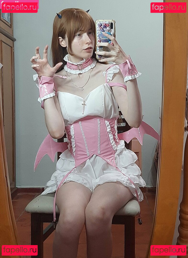 Kiki Glitter Cosplay / KikiGlitterCos / kiki_glitter_cosplay / kikifitcosplay Onlyfans Photo Gallery 