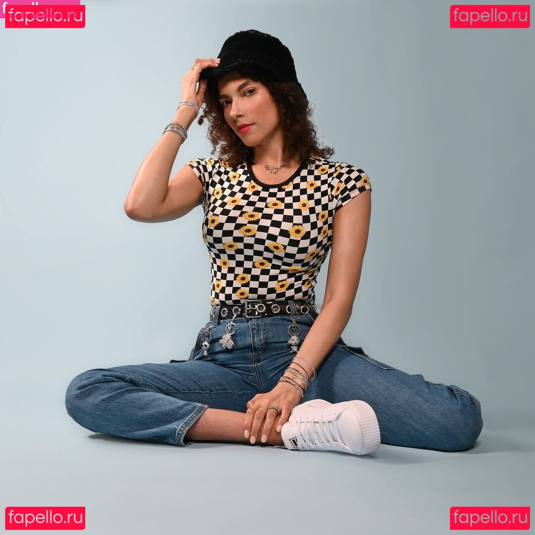 React Girls of YT / reactgirls Onlyfans Photo Gallery 