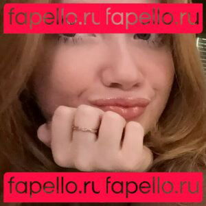 Makenna Kelly  / Makenna Kelly / Lifewithmak / lifewithmak2005 Onlyfans Photo Gallery 