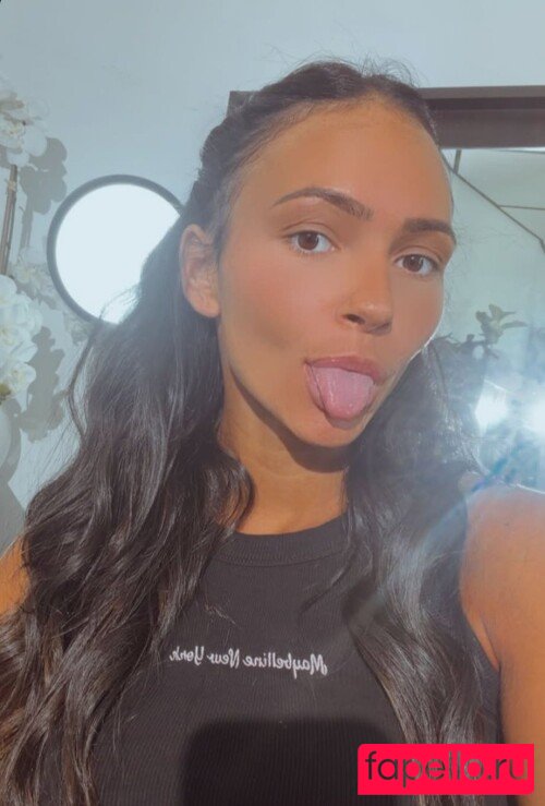 Kiana James Nude Onlyfans Photo 47