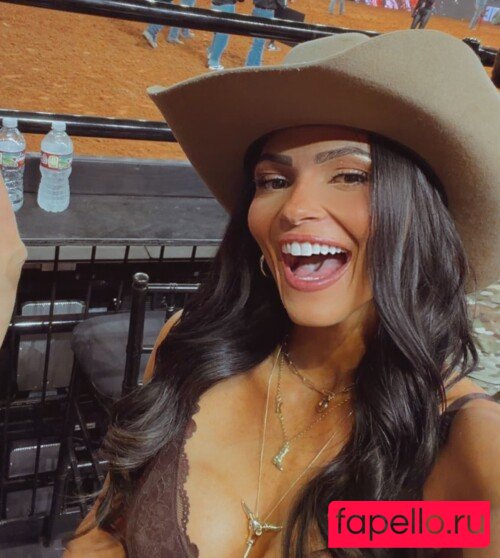Kiana James Nude Onlyfans Photo 32