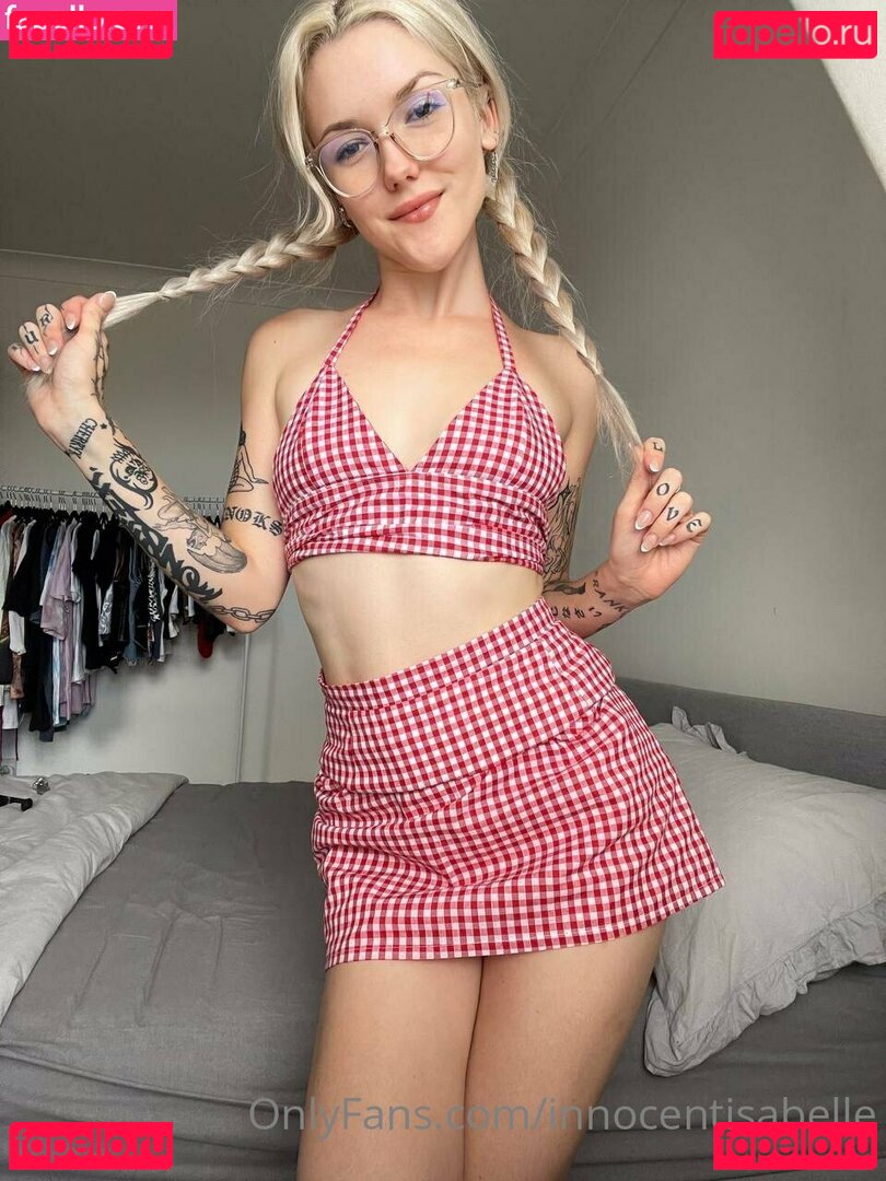 innocentisabel / innocentisabelle Onlyfans Photo Gallery 