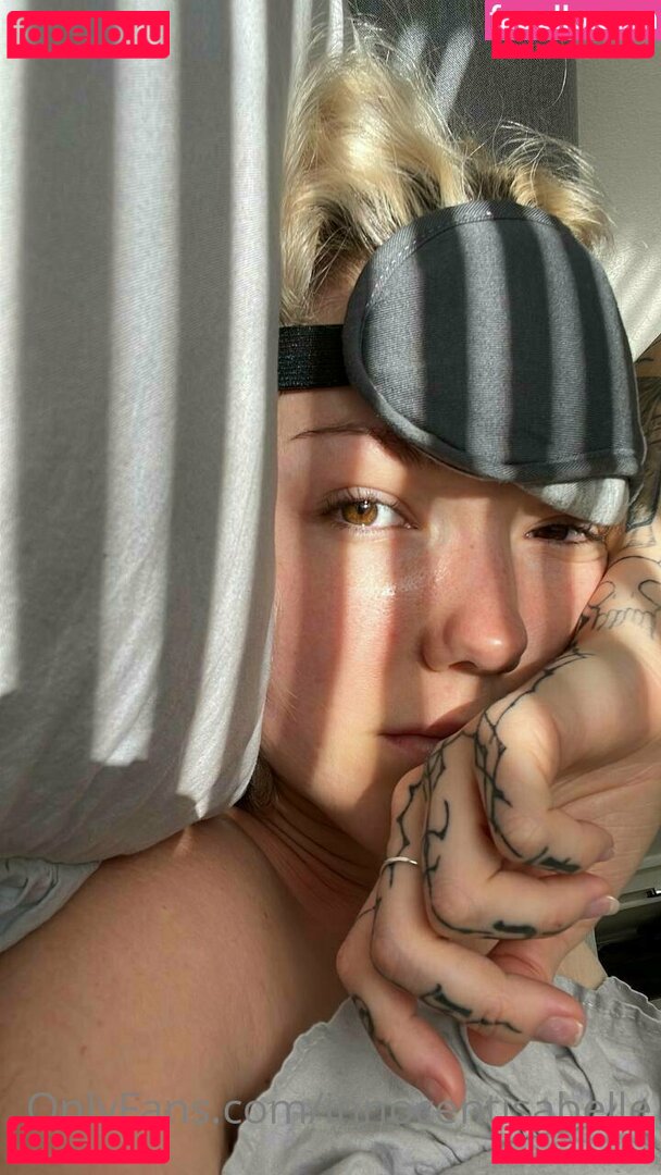innocentisabel / innocentisabelle Onlyfans Photo Gallery 