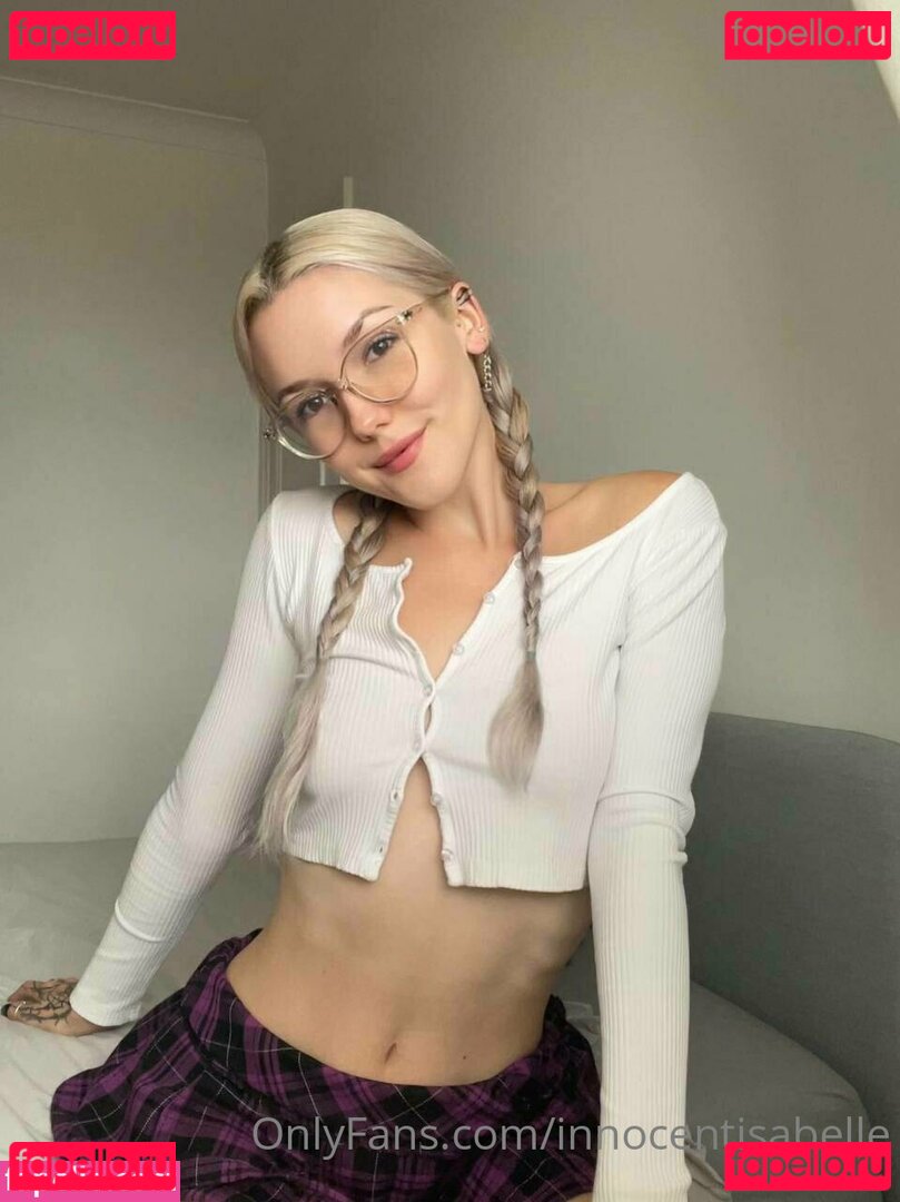 innocentisabel / innocentisabelle Onlyfans Photo Gallery 