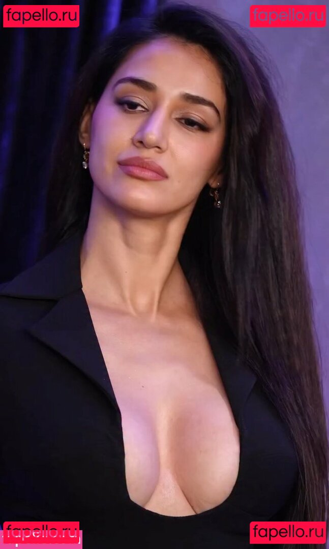 Disha Patani Nude Onlyfans Photo 23