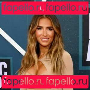 Jessie James Decker / filthyfilmbyfaith / jessiejamesdecker Onlyfans Photo Gallery 