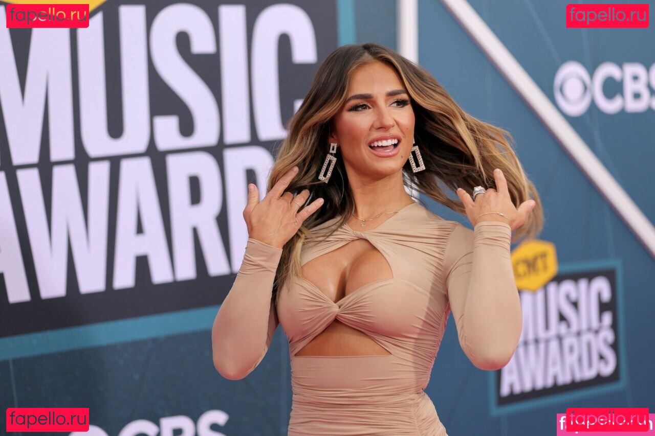 Jessie James Decker / filthyfilmbyfaith / jessiejamesdecker Onlyfans Photo Gallery 