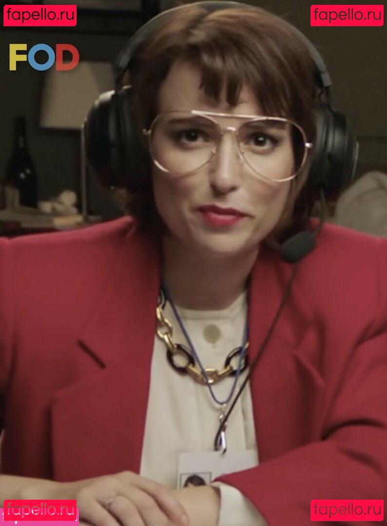 AT&T Girl / Milana Vayntrub / https: / milana_vayntrub / mintmilana Onlyfans Photo Gallery 