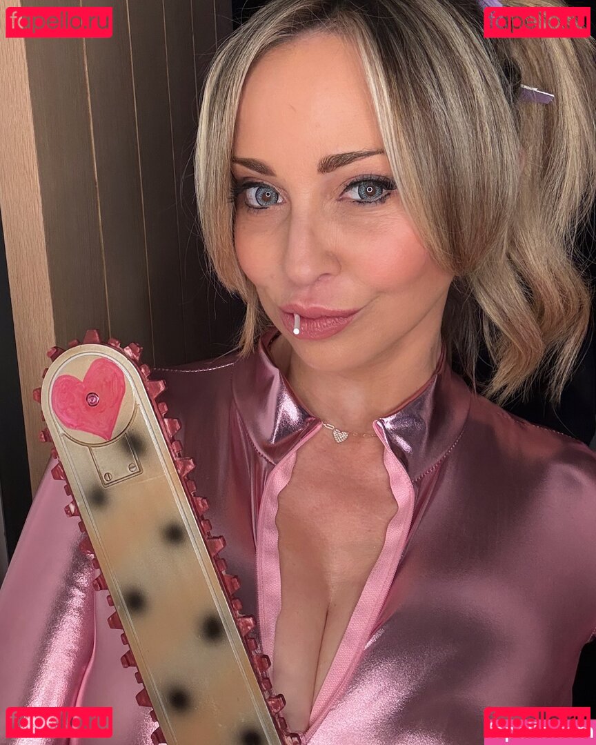 Tara Strong Nude Onlyfans Photo 47