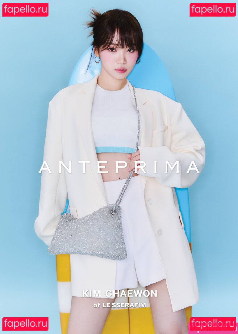 Kim Chaewon Nude Onlyfans Photo 35