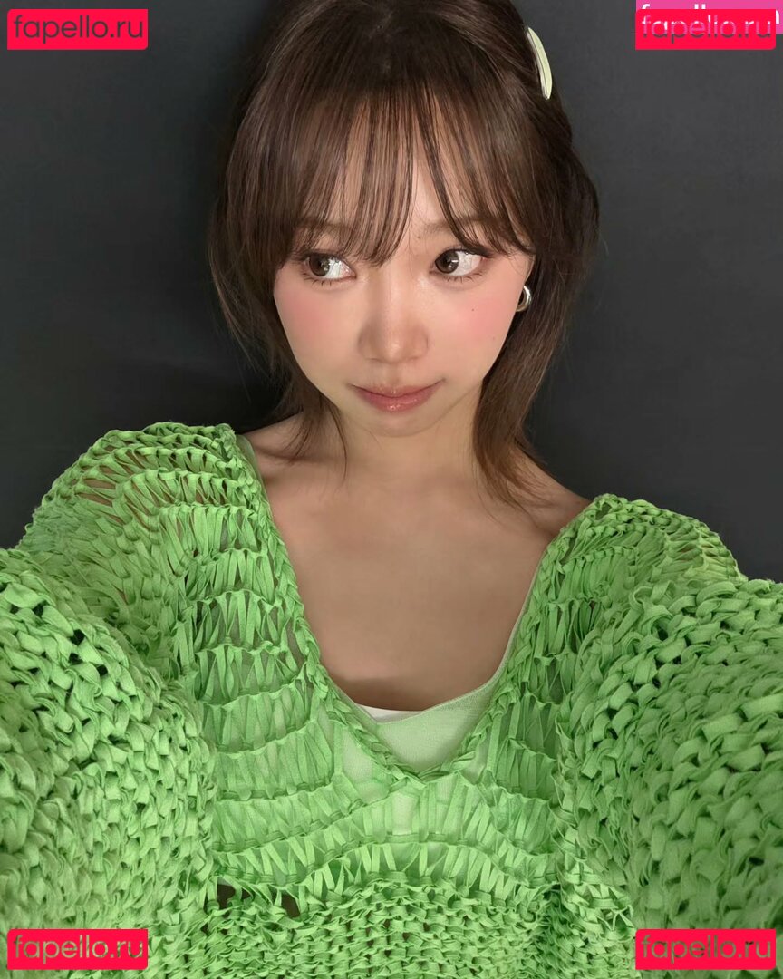 Kim Chaewon Nude Onlyfans Photo 28