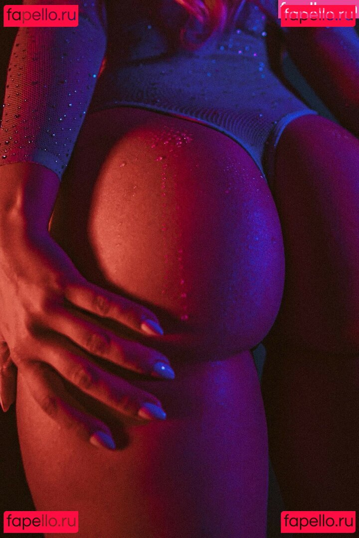 cw Nude Onlyfans Photo 15