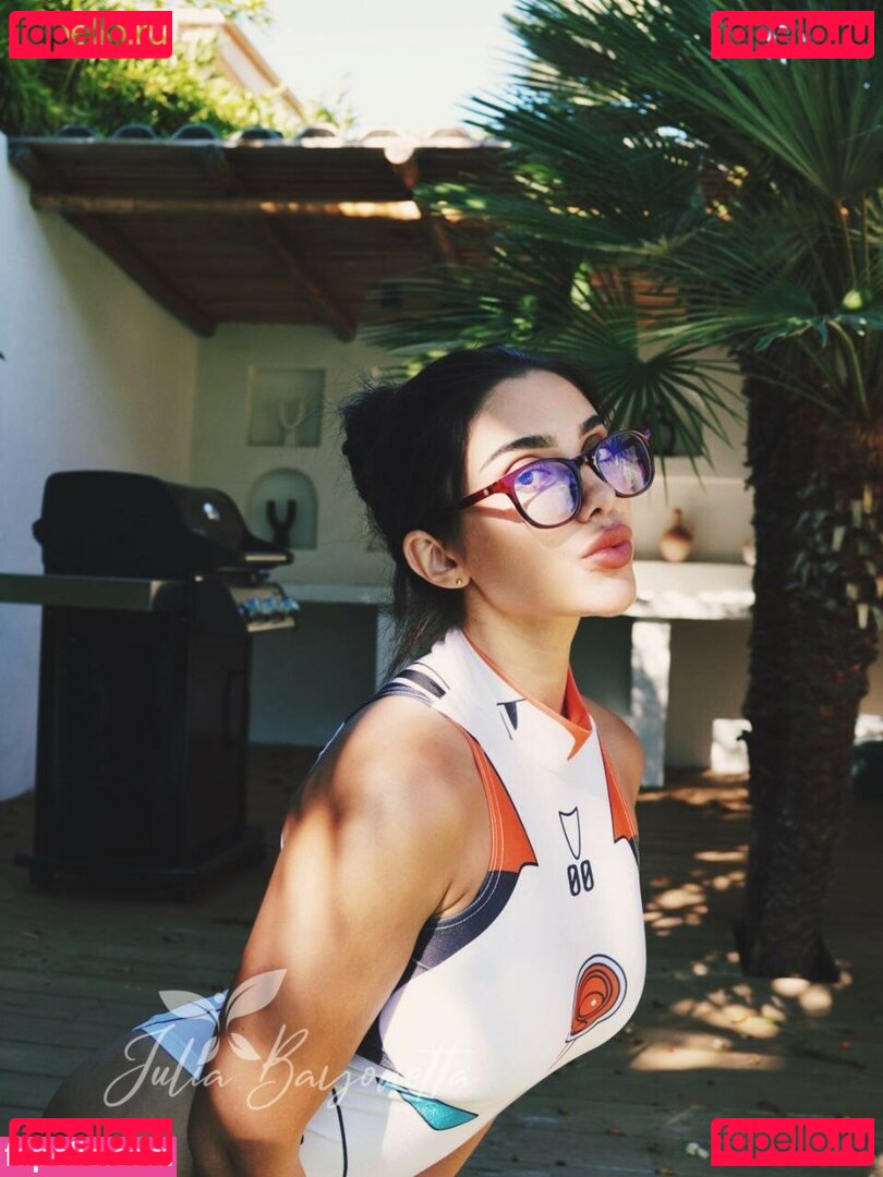 Julia Bayonetta / JuliaBayonetta / julia.bayonetta Onlyfans Photo Gallery 