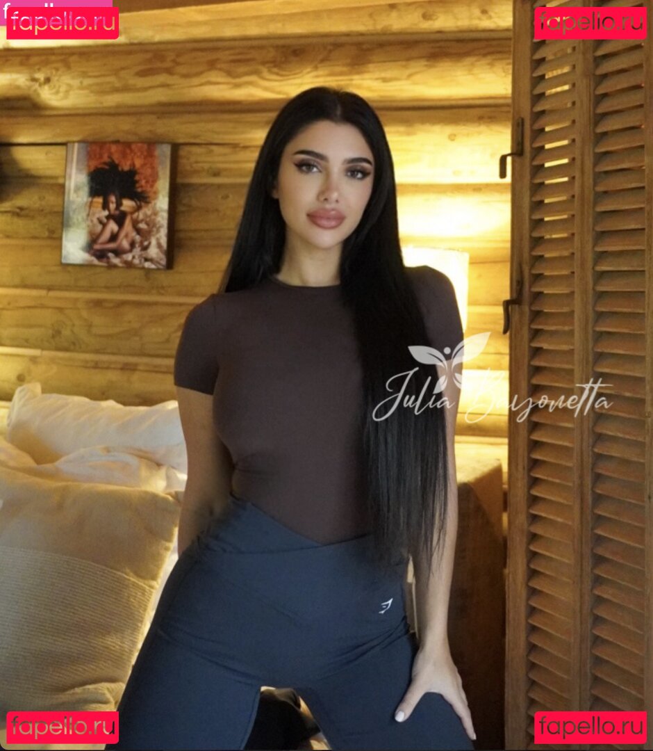 Julia Bayonetta / JuliaBayonetta / julia.bayonetta Onlyfans Photo Gallery 