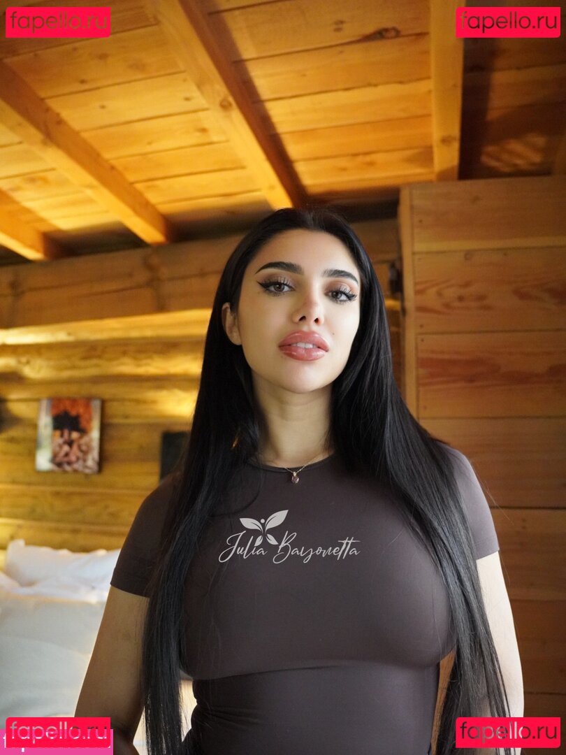 Julia Bayonetta / JuliaBayonetta / julia.bayonetta Onlyfans Photo Gallery 