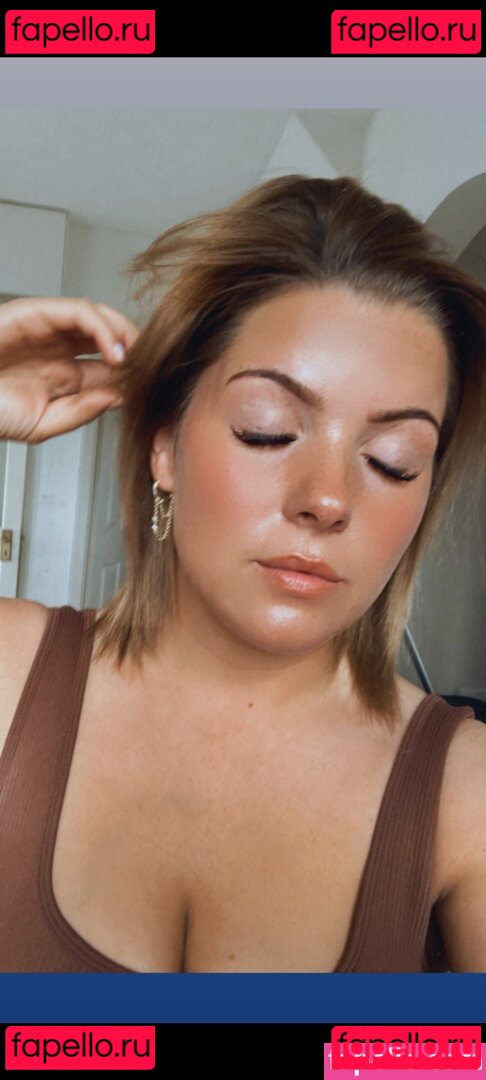 Laura Delaney / lauradel14 / loradelan Onlyfans Photo Gallery 