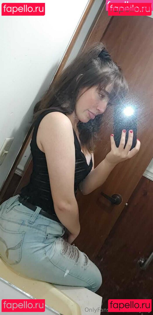 ivyskysunspot / notivysky Onlyfans Photo Gallery 