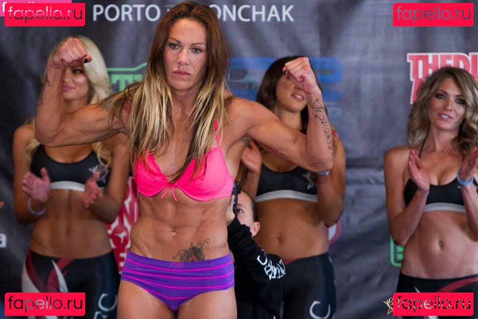 Cris Cyborg / MMA Fighter / criscyborg Onlyfans Photo Gallery 