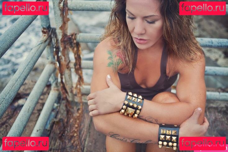 Cris Cyborg / MMA Fighter / criscyborg Onlyfans Photo Gallery 