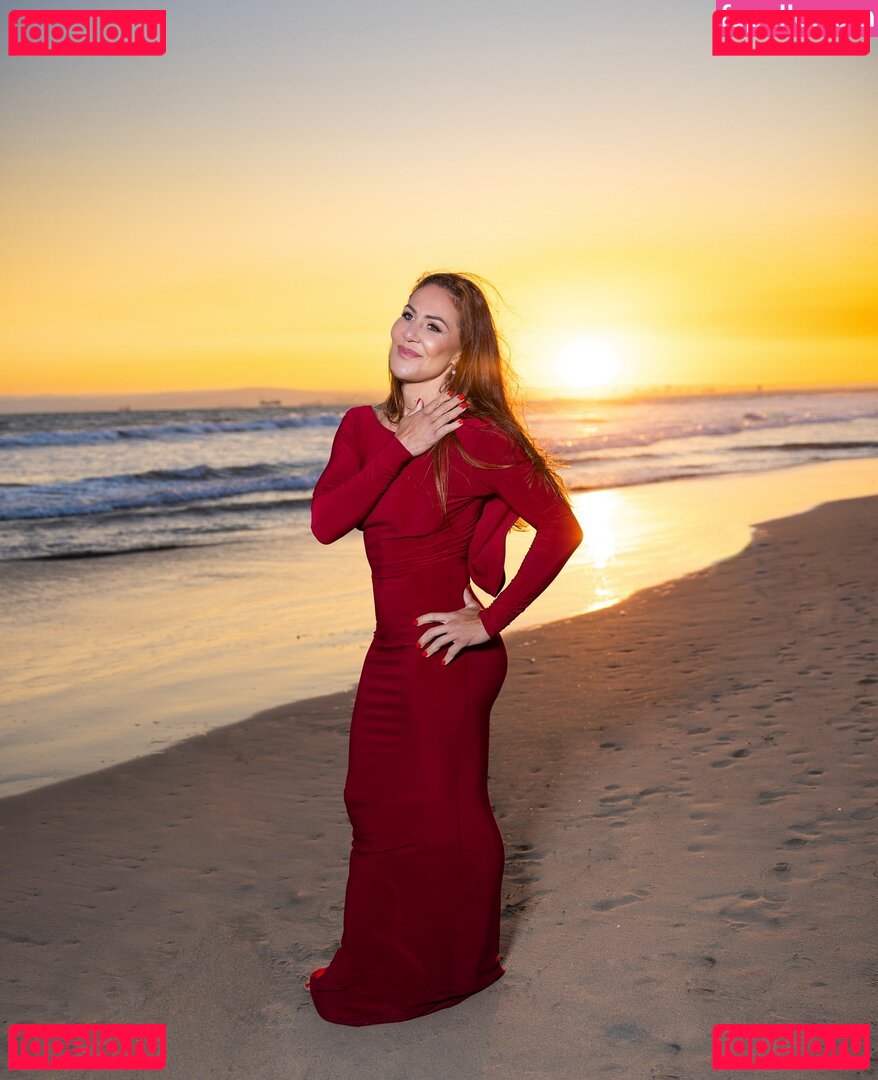 Cris Cyborg / MMA Fighter / criscyborg Onlyfans Photo Gallery 