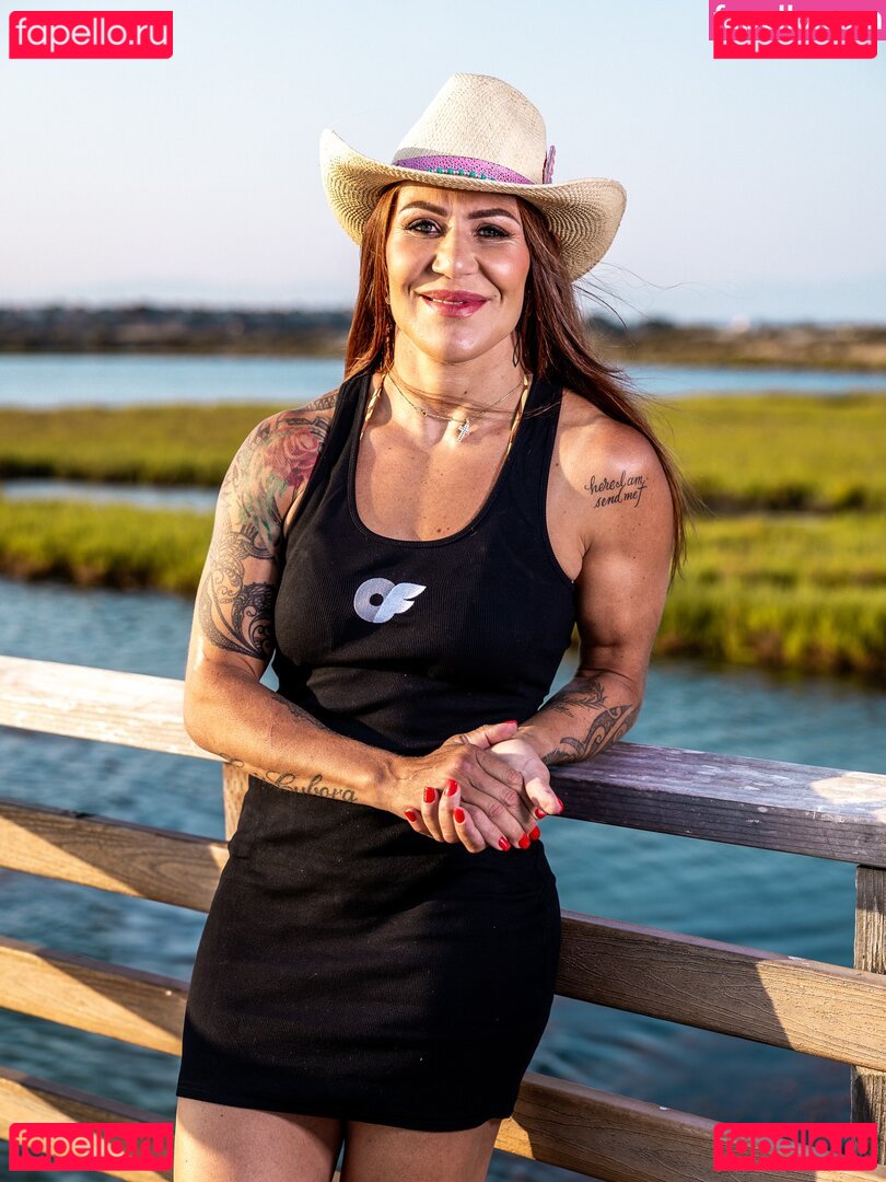 Cris Cyborg / MMA Fighter / criscyborg Onlyfans Photo Gallery 