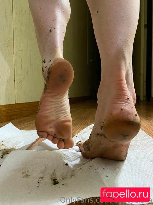 BustyCiara / BustyciaraO / busty.ciara / https: Onlyfans Photo Gallery 