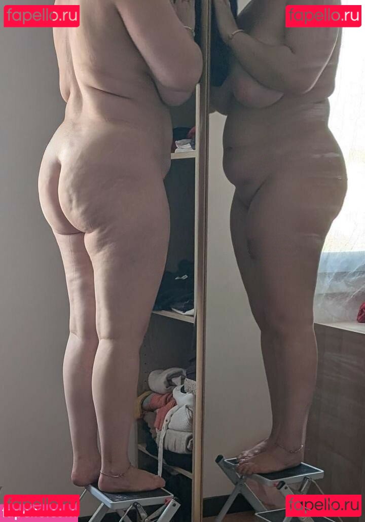 Show Your Girlfriend Nude Onlyfans Photo 8