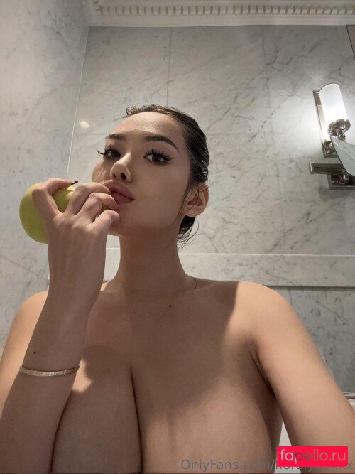 Flora Nude Onlyfans Photo 207