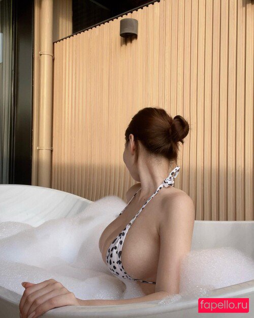 Flora Nude Onlyfans Photo 137