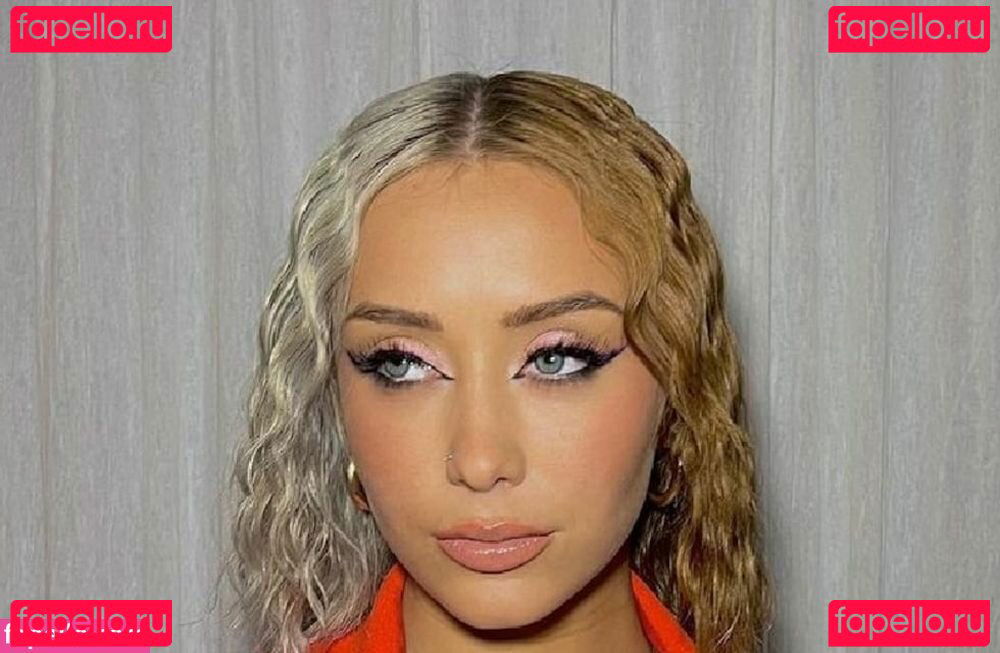 Tuli Acosta / tuli_acosta Onlyfans Photo Gallery 