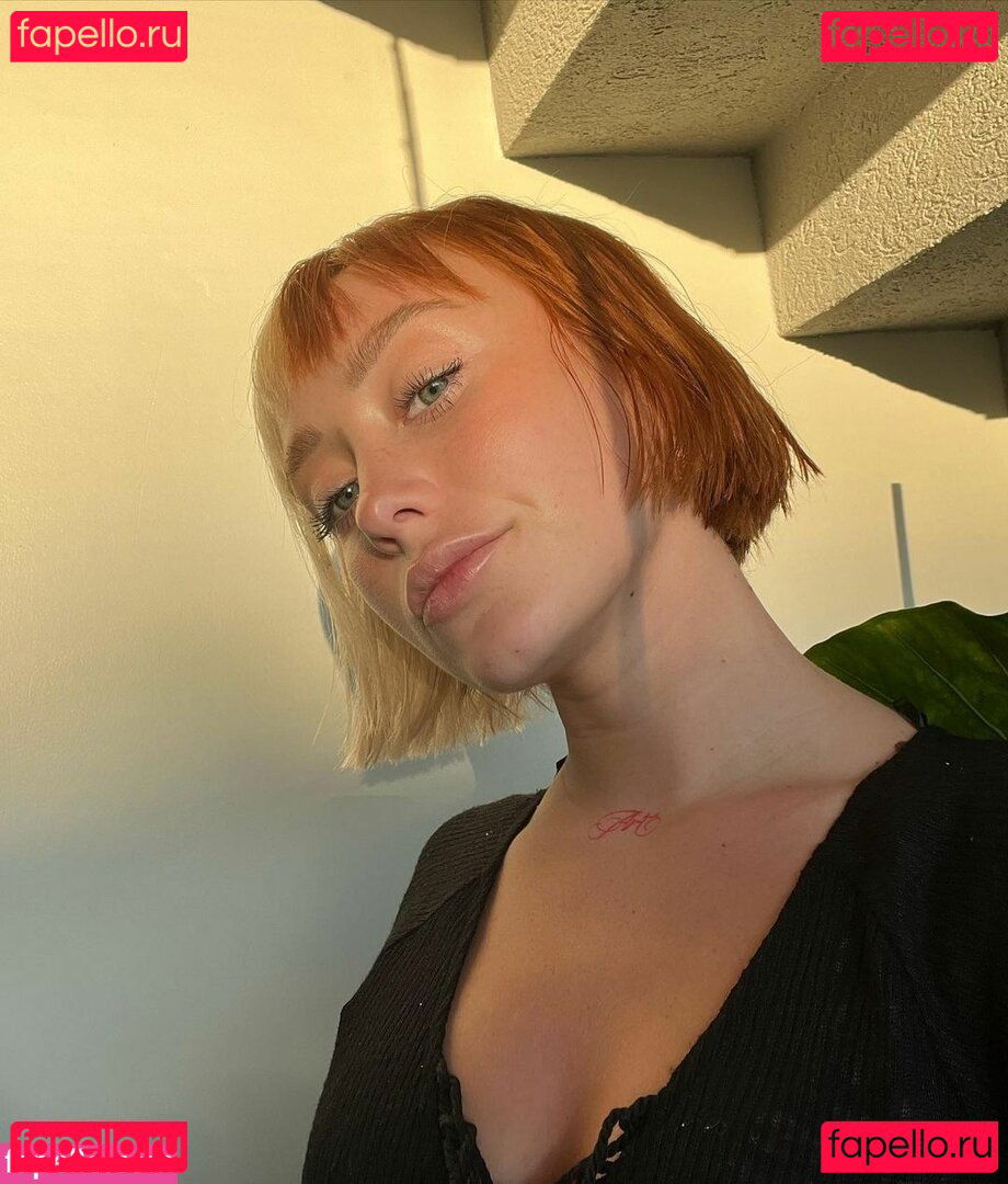 Tuli Acosta / tuli_acosta Onlyfans Photo Gallery 